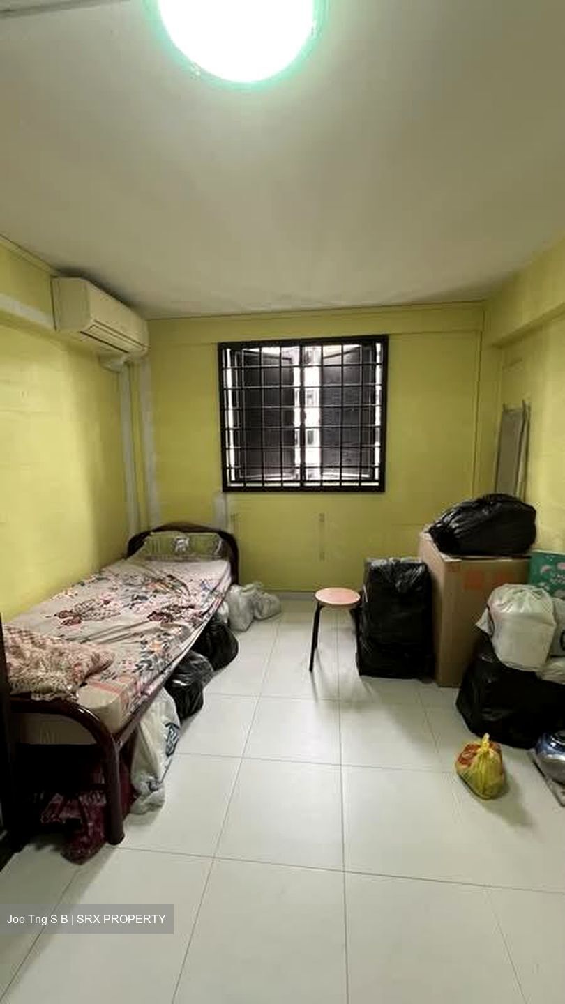 Blk 101 Crescent View (Queenstown), HDB 3 Rooms #575186561